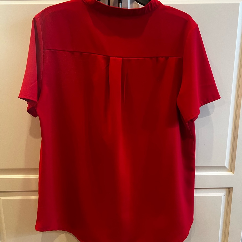 Perfect top for work! - Picture 2 of 3